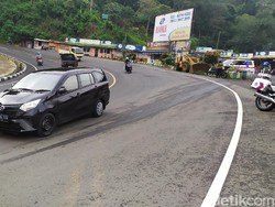 Bupati Bogor: Kami Tak Bisa Setop Warga ke Jalur Puncak, Itu Jalan Nasional