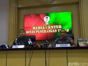 Oknum Marinir Penusuk Serda Saputra di Hotel Jakbar Ditahan Oknum Marinir Penusuk Serda Saputra di Hotel Jakbar Ditahan