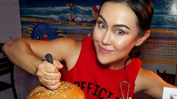 Potret Wanita Imut yang Bisa Melahap 5,5 Kg Mi Sapi Sekali Makan