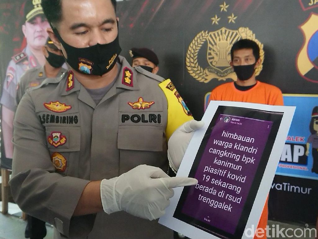 Kena Hoaks COVID-19, Keluarga di Tulungagung Ini Sempat Dikucilkan Warga Kena Hoaks COVID-19, Keluarga di Tulungagung Ini Sempat Dikucilkan Warga