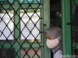 Kepatuhan Warga DKI Lakukan Protokol Kesehatan Hanya 25-49%