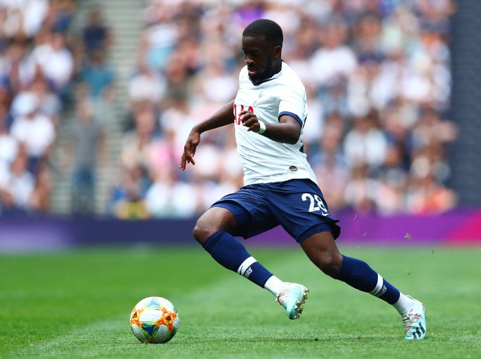 LONDON, ENGLAND - AUGUST 04:  Tanguy Ndombele of Tottenham Hotspur runs with the ball during the 2019 International Champions Cup match between Tottenham Hotspur and FC Internazionale at Tottenham Hotspur Stadium on August 04, 2019 in London, England. (Photo by Dan Istitene/Getty Images)