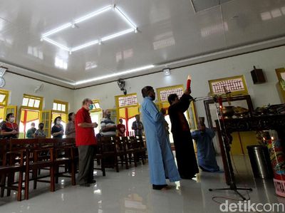 Umat Konghucu di Solo Rayakan Hari Kehidupan