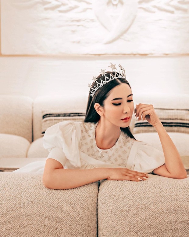 Potret cantik sosialita Jamie Chua