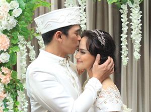 Pandemi Covid-19 Bikin Angel Simperler Harus Tunda Bulan Madu Pandemi Covid-19 Bikin Angel Simperler Harus Tunda Bulan Madu