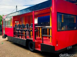 Angkringan ala Sulawesi, Ngopi di Mobil yang Disulap Jadi Kafe