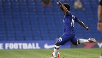 Gol kemenangan Chelsea disetak lewat penalti Willian di menit ke-78. AP Photo/Adrian Dennis,Pool.