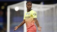 Bagi City, kekalahan ini memastikan gelar juaranya pindah ke Liverpool. Pasalnya, Mohamed Salah dkk sudah punya raihan 86 poin, takkan terkejar lagi di sisa tujuh pertandingan. Hasil ini memastikan The Reds menyegel gelar juara Premier League pertamanya. AP Photo/Paul Childs,Pool.