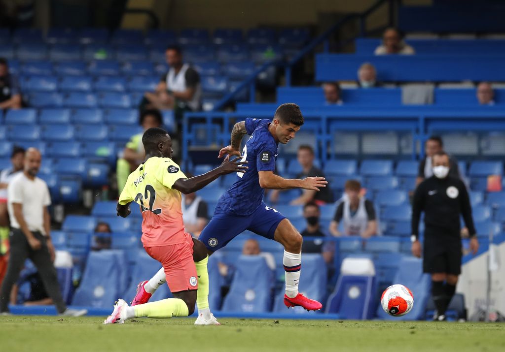 LONDON, ENGLAND - JUNE 25: Christian Pulisic of Chelsea scores his sides first goal during the Premier League match between Chelsea FC and Manchester City at Stamford Bridge on June 25, 2020 in London, United Kingdom. (Photo by Julian Finney/Getty Images)