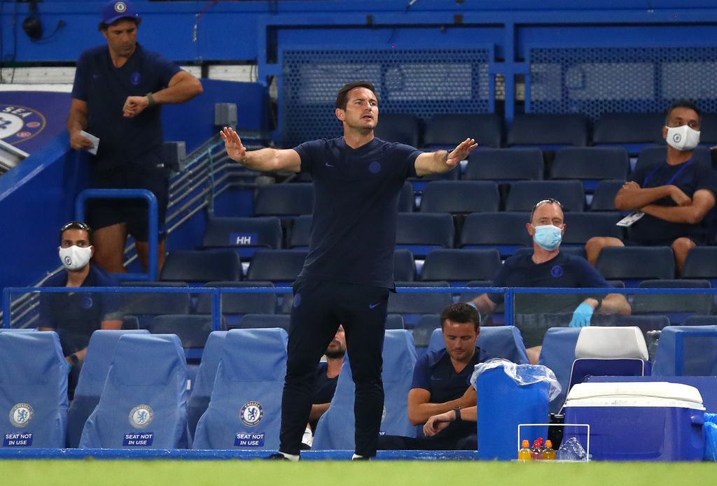LONDON, ENGLAND - JUNE 25: Frank Lampard, Manager of Chelsea reacts during the Premier League match between Chelsea FC and Manchester City at Stamford Bridge on June 25, 2020 in London, United Kingdom. (Photo by Julian Finney/Getty Images)