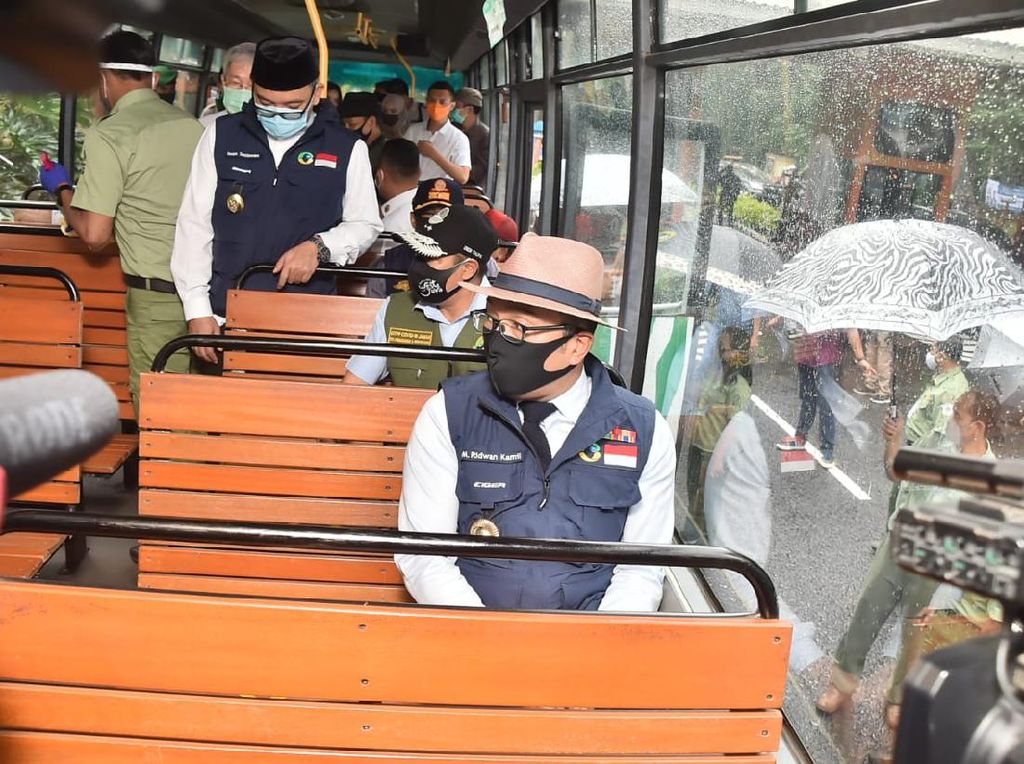 Ridwan Kamil Izinkan Taman Safari Bogor Buka Lagi Ridwan Kamil Izinkan Taman Safari Bogor Buka Lagi