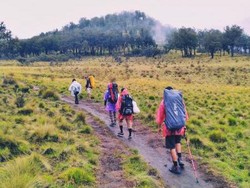 Berita Terpopuler: ABG Nebeng Roda Pesawat, Wisata Angker Tempat Pesugihan