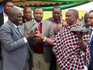 Ini Dia Batu yang Bikin Penambang Tanzania Jadi Miliarder Ini Dia Batu yang Bikin Penambang Tanzania Jadi Miliarder