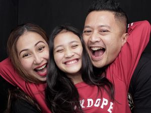 Ferry Maryadi dan Deswita Dukung Penerapan PSBB Lagi di Jakarta Ferry Maryadi dan Deswita Dukung Penerapan PSBB Lagi di Jakarta