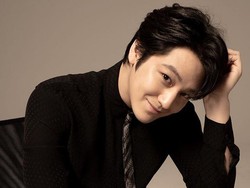 Muncul Lagi Usai Lama Tak Ada Kabar, Foto Baru Kim Bum Banjir Pujian