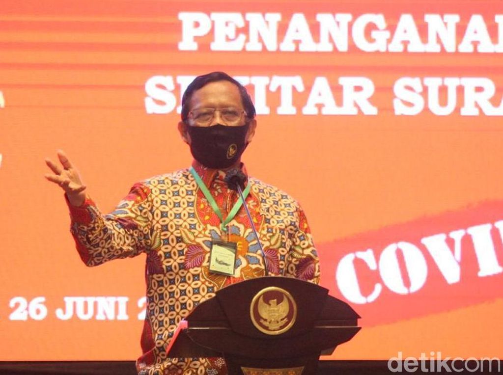 Beredar TR soal Perppu Pembubaran Ormas Termasuk FPI, Mahfud Pastikan Hoax Beredar TR soal Perppu Pembubaran Ormas Termasuk FPI, Mahfud Pastikan Hoax