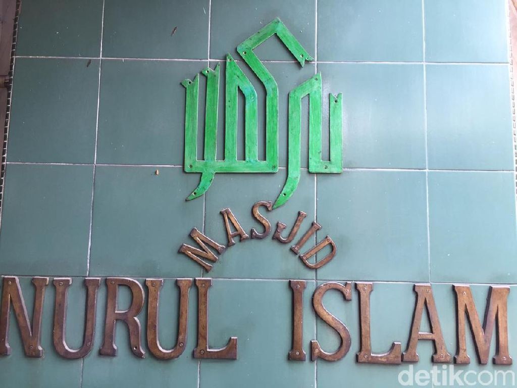 Masjid di Utara Jakarta yang Setia Salat Jumat 2 Gelombang Gegara Corona Masjid di Utara Jakarta yang Setia Salat Jumat 2 Gelombang Gegara Corona