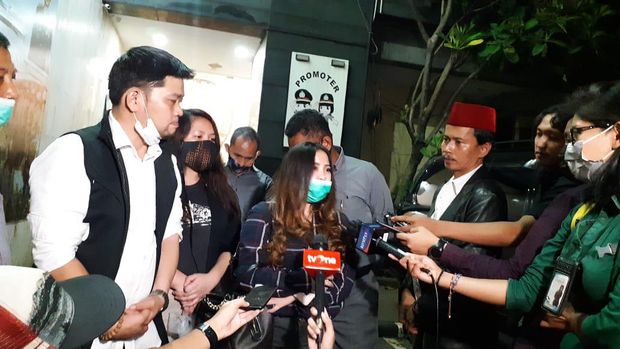 Melan Refra membesuk John Kei