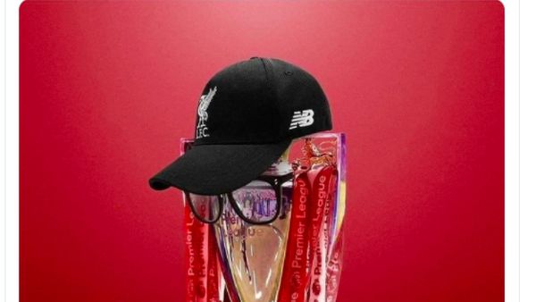 Haru Biru Netizen Rayakan Liverpool Juara