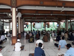 Masjid Sunda Kelapa Minta Jemaah Wudu dari Rumah Sebelum Jumatan