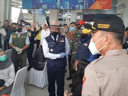 Warga Jakarta Mau Liburan ke Puncak, Baca Imbauan Ridwan Kamil Ini