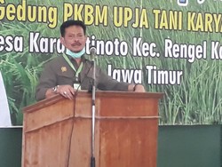 Kunjungi Tuban, Mentan Ajak Petani Maksimalkan Mesin Pertanian
