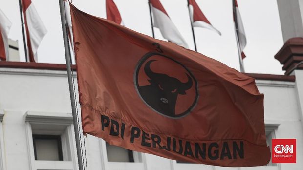 Ilustrasi bendera PDIP. CNN Indonesia/Bisma Septalisma