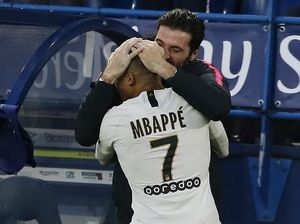 Mbappe Sedih Saat Buffon Tinggalkan PSG
