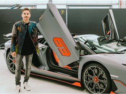 Lorenzo: Lamborghini Impian Para Pria