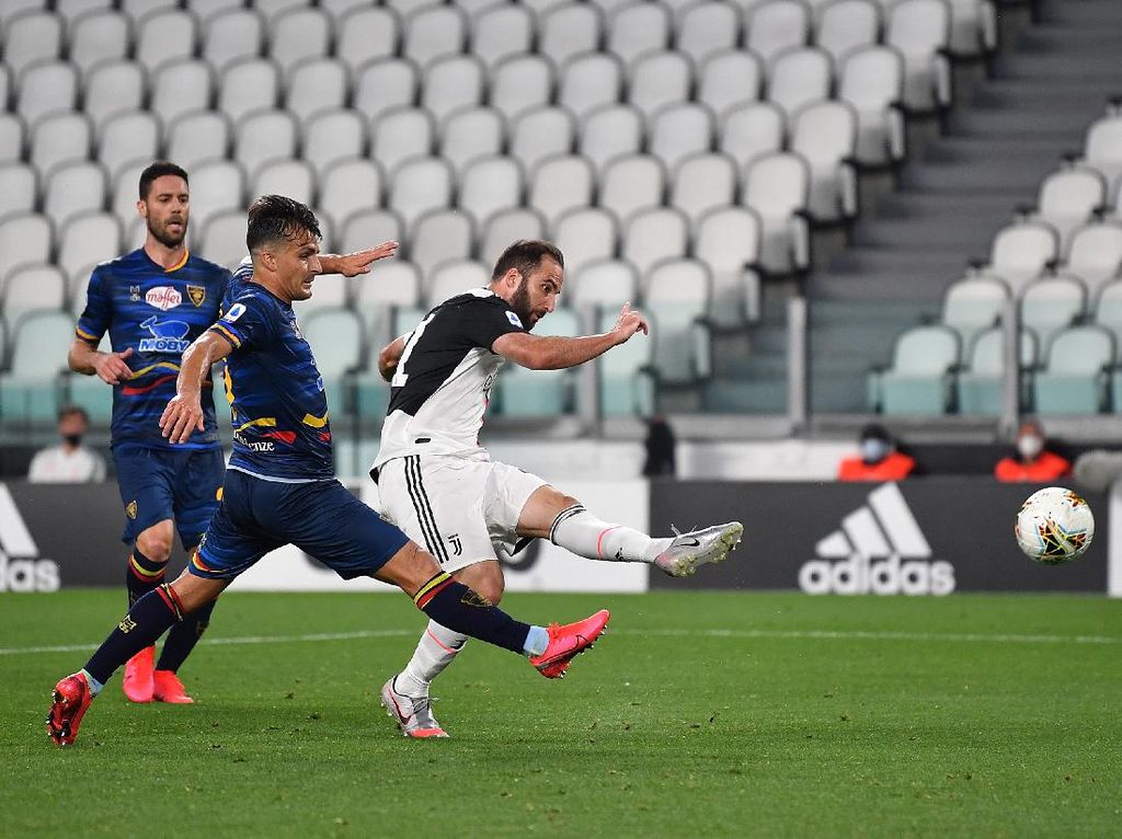 Video Juve Vs Lecce 4-0, Ronaldo Torehkan Gol dan Assist Video Juve Vs Lecce 4-0, Ronaldo Torehkan Gol dan Assist
