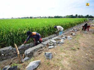 Minta Padat Karya Jadi Prioritas di 2022, DPR: Masyarakat Lebih dari Melarat Minta Padat Karya Jadi Prioritas di 2022, DPR: Masyarakat Lebih dari Melarat