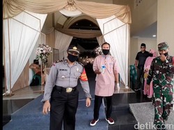 Hari Pertama AKB, Resepsi Pernikahan di Tasikmalaya Disidak
