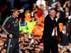 Liverpool Juara, Alex Ferguson Selamati Kenny Dalglish