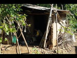 Program Seribu Rupiah Polisi Berbuah Rumah untuk Nenek 87 Tahun di NTB