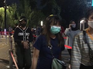 Video: GBK Masih Ramai Diserbu Pengunjung di Malam Hari