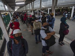 Kereta Api Angkut 429 Juta Penumpang Tahun Lalu, Siapa Bisa Ngalahin?