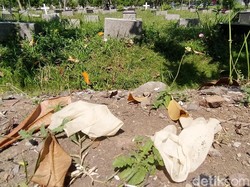 APD Tenaga Medis Bekas Berserakan di Makam, Kepala TPU Merasa Kecolongan