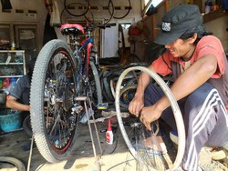 Bengkel Sepeda di Ciamis Laris Saat Pandemi, Seminggu Raup Rp 4 Juta