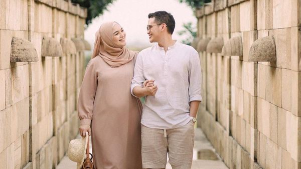 8 Gaya Citra Kirana Serba Pastel Saat Foto Hamil, Mesra dengan Rezky Aditya