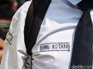 Orang Tua Murid Sesalkan Jalur Bina RW PPDB Jakarta Masih Pakai Usia Orang Tua Murid Sesalkan Jalur Bina RW PPDB Jakarta Masih Pakai Usia