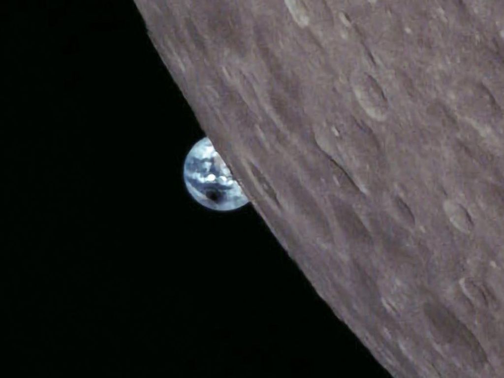 Seperti Ini Gerhana Bulan Jika Dilihat dari Bulan Seperti Ini Gerhana Bulan Jika Dilihat dari Bulan
