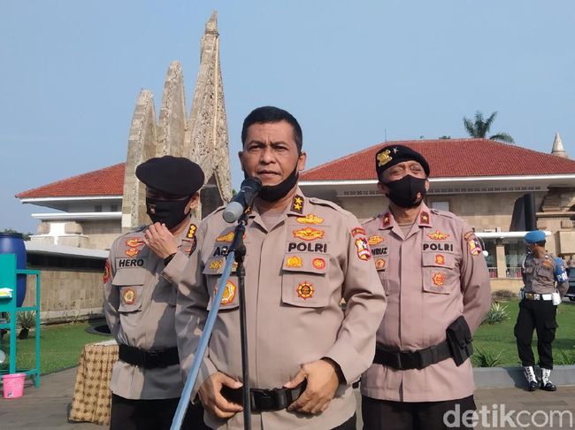 Polri: Penusuk Syekh Ali Jaber Dijerat Pasal Pembunuhan, Ancaman Hukuman Mati Polri: Penusuk Syekh Ali Jaber Dijerat Pasal Pembunuhan, Ancaman Hukuman Mati