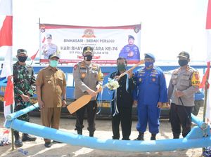 Polda NTB Sumbang Perahu, Permudah Anak SD di Pesisir Lotim Sekolah