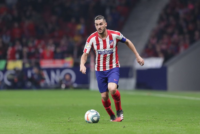 Koke MADRID, SPAIN - FEBRUARY 23: Koke of Atletico de Madrid controls the ball during the Liga match between Club Atletico de Madrid and Villarreal CF at Wanda Metropolitano on February 23, 2020 in Madrid, Spain. (Photo by Gonzalo Arroyo Moreno/Getty Images)