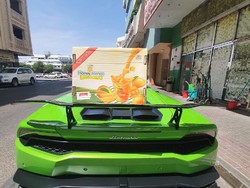Mewah! Lamborghini Dipakai Buat Angkut Mangga di Dubai
