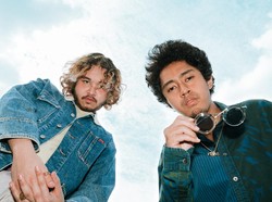 Khayalan Laze dan Kara Chenoa di Lagu Baru, Bila Uang Turun Dari Langit