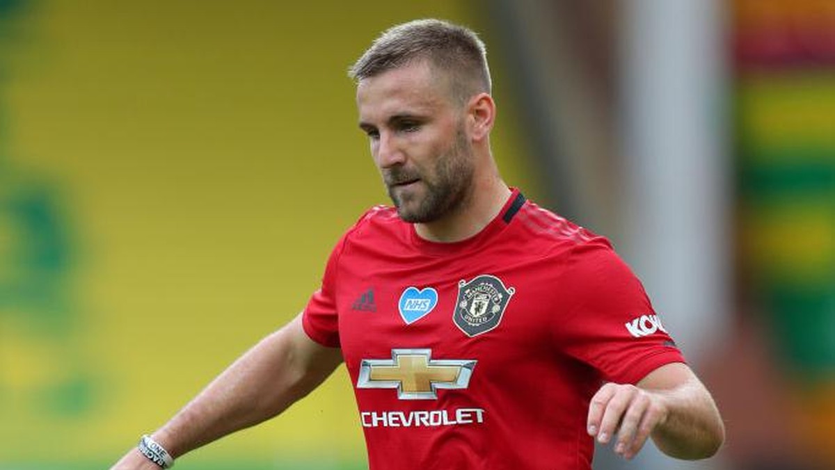 Luke Shaw Jimat Setan Merah. (Foto: Getty Images/Catherine Ivill)