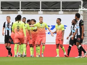 Pep Guardiola: Man City Selalu Lapar Gelar Juara
