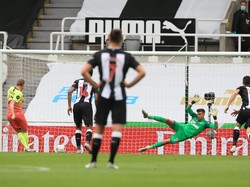 Singkirkan Newcastle, Manchester City Maju ke Semifinal Piala FA