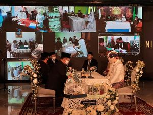 10 Pasangan Menikah Bareng Secara Virtual, Pertamakalinya di Indonesia